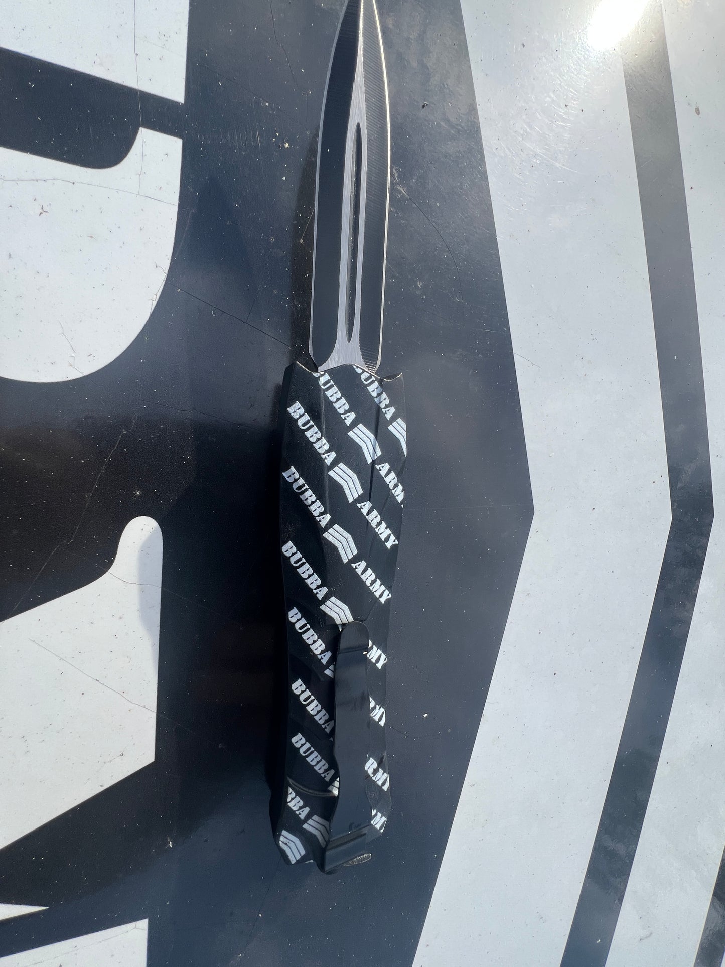 Retractable 9” hunting knife- Custom Bubba Army Logo on blade black sleeve case included